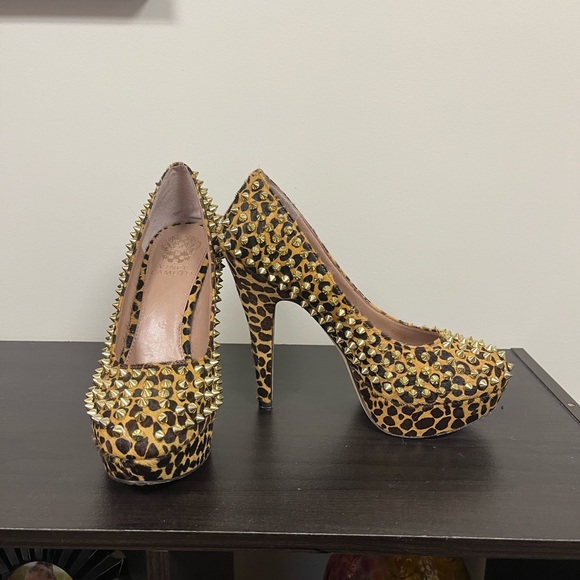 Leopard Studded Platform Heels 7.5w - Picture 2 of 2